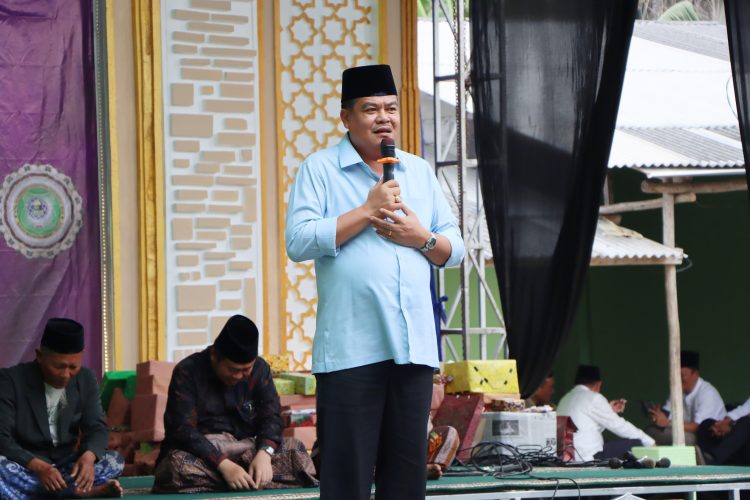 Bupati Lampung Tengah Hadiri Peringatan Maulid Nabi dan Silaturahmi dengan JMQH