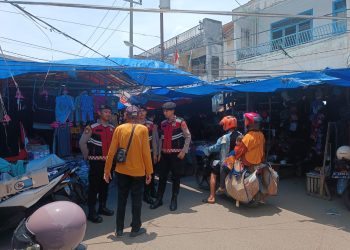 Sat Samapta Polres Lampura Gelar Patroli Jalan Kaki untuk Jaga Kamtibmas