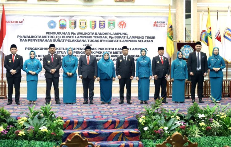 Pj. Gubernur Lampung Lantik Empat Pjs dan Satu Plt Kepala Daerah di Balai Keratun