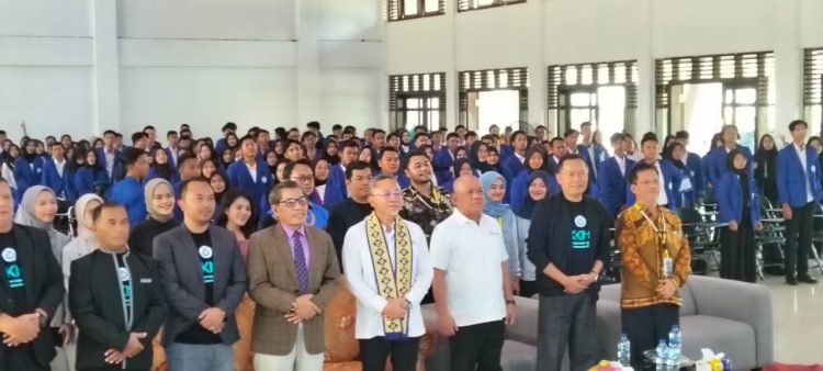 Menteri Perdagangan Zulkifli Hasan Hadiri Pengukuhan Mahasiswa Baru UIM