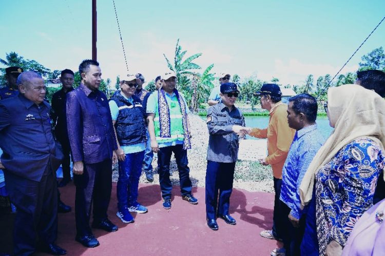 Pj. Bupati Pringsewu Resmikan Pompa Irigasi Berbasis Energi Surya