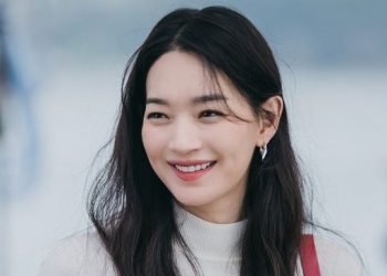 Pro Kontra! Shin Min Ah Dikabarkan Akan Bintangi Adaptasi Webtoon ‘The Remarried Empress’