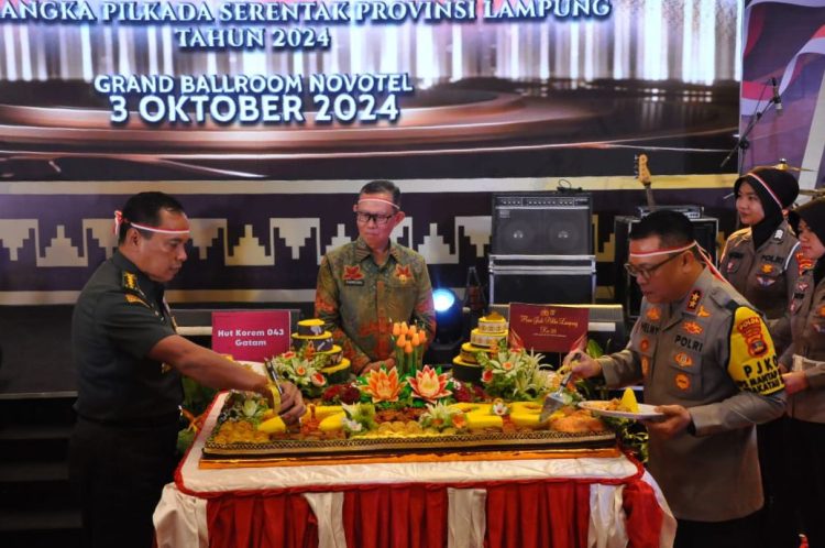 Pjs. Bupati Lampung Tengah Hadiri Apel 3 Pilar Kamtibnas Provinsi Lampung untuk Pilkada Damai 2024