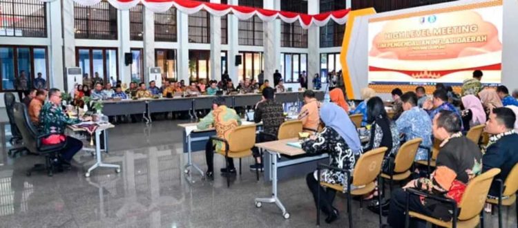 Plt Bupati Lampung Selatan Hadiri High Level Meeting Pengendalian Inflasi