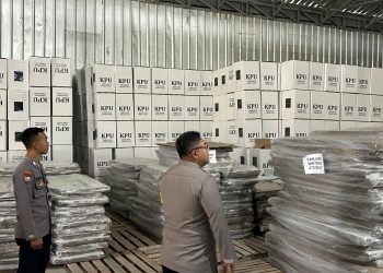 Sukseskan Pilkada 2024, Polres Lampung Selatan Pastikan Keamanan Gudang Logistik KPU