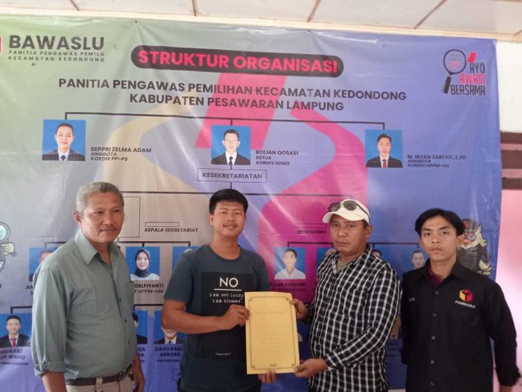 Dugaan Ketidaknetralan Oknum Perangkat Desa Dalam Pilkada: Warga Desak Tindakan Tegas dari Bawaslu