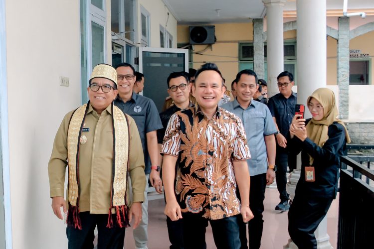 Bawaslu Lampung dan Pj. Gubernur Bahas Strategi Pengawasan Pilkada Serentak 2024