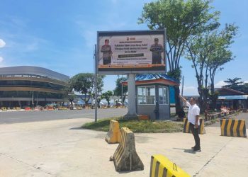 Polisi Luncurkan Himbauan Pilkada Damai Melalui Videotron di Pelabuhan Bakauheni