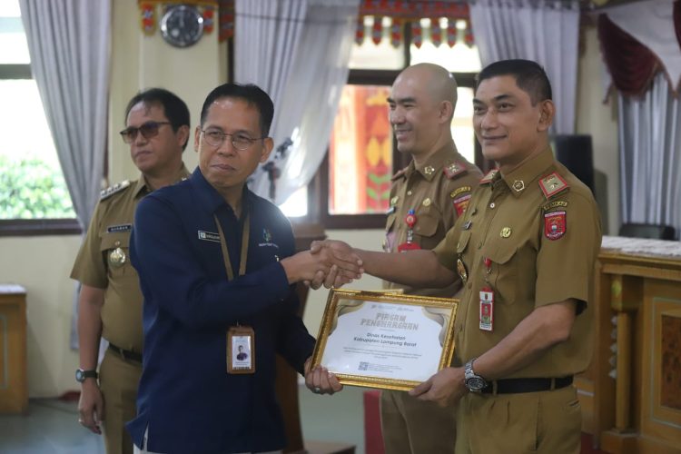 Pj. Bupati Lampung Barat Hadiri FGD Forum Satu Data Terkait Statistik 2024