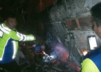 Kecelakaan Maut di Pesisir Barat: Bus Masuk Jurang dan Terbakar, 3 Orang Tewas