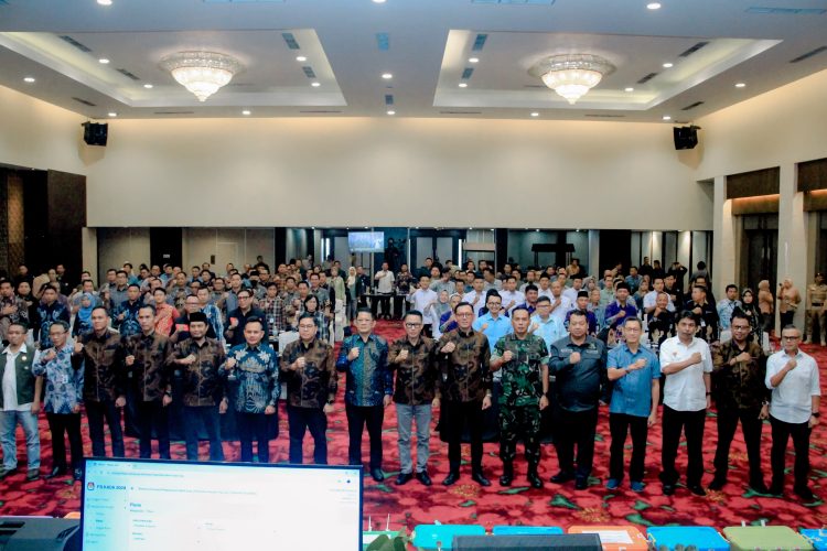 Bawaslu Lampung Awasi Melekat Rapat Pleno Rekapitulasi Suara Pilgub 2024  