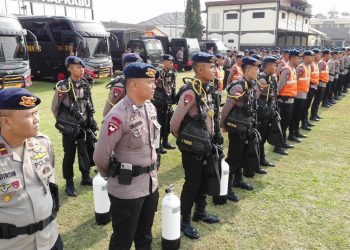 Brimob Polda Lampung Siaga Penuh Hadapi Ancaman Cuaca Buruk