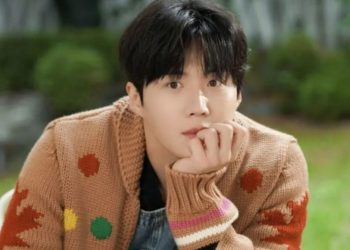 Kim Seon-ho Resmi Hengkang dari SALT Entertainment, Kini Diincar Agensi Song Joong-ki