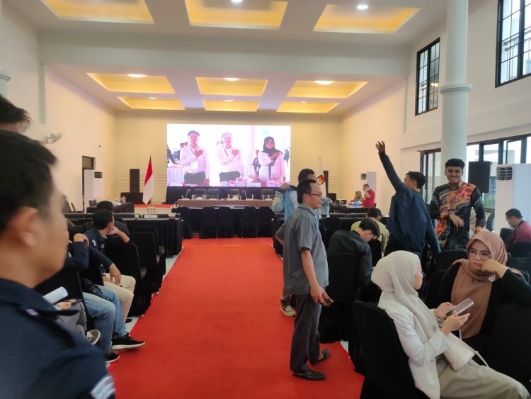 KPU Tanggamus Gelar Rapat Pleno Rekapitulasi Suara Pilkada 2024 Besok di Hotel Royal Gisting