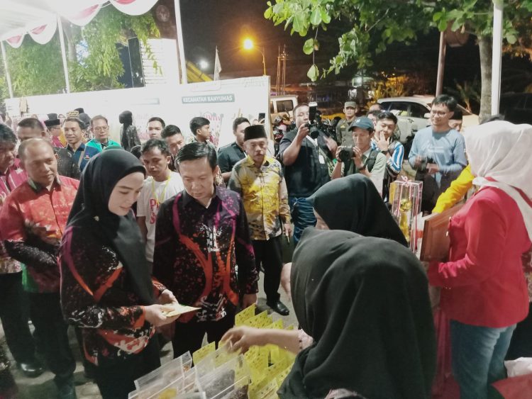 Pemkab Pringsewu Dorong UMKM Menuju Era Digital Lewat Bazar UMKM 2024