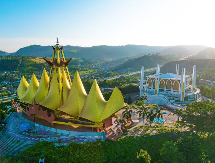 Rayakan Tahun Baru 2025 di Siger Park Bersama ASDP: Hiburan, Budaya, dan Keindahan Alam