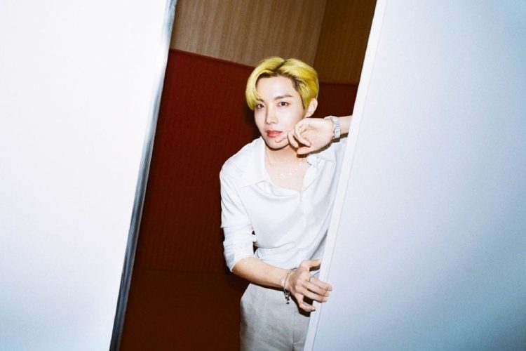 J-Hope BTS Donasikan 100 Juta Won untuk Keluarga Korban Tragedi Pesawat Jeju Air