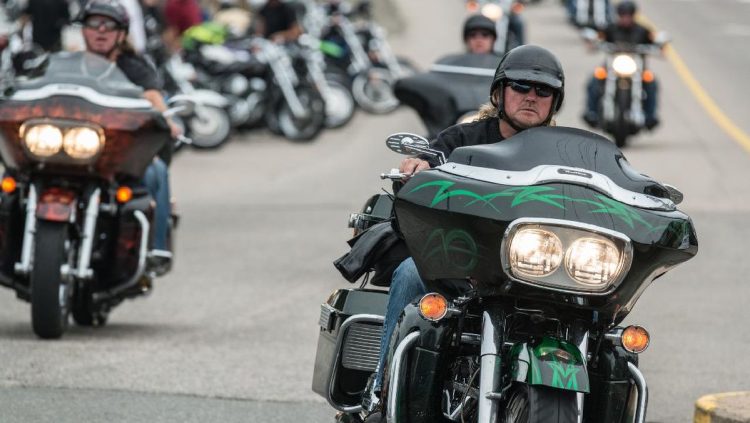 Usulan Aneh Anggota DPR Gerindra: Motor Gede Boleh Masuk Jalan Tol