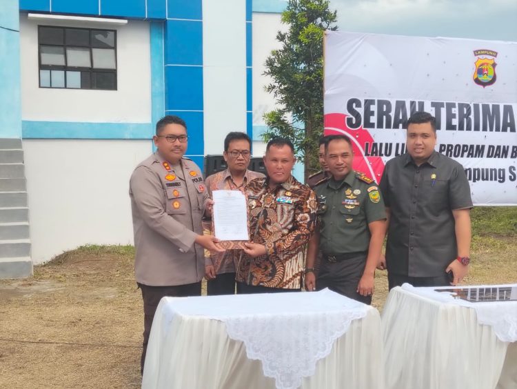 Bupati Nanang Ermanto Resmikan Tiga Gedung Baru di Polres Lampung Selatan