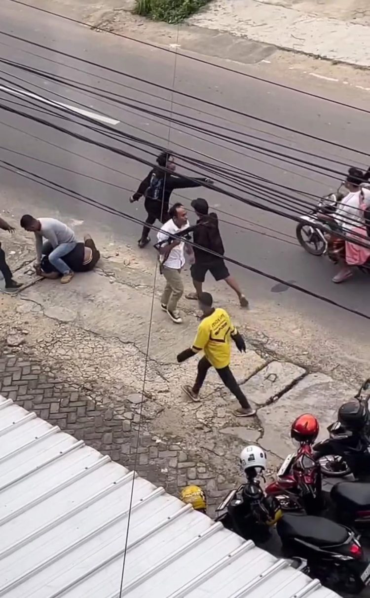 Baku Tembak di Bandar Lampung, Polisi Lumpuhkan Pelaku Kriminal Bersenjata