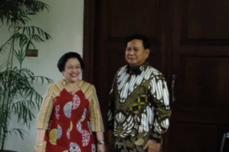 Megawati Ceritakan Perjuangannya Membela Prabowo