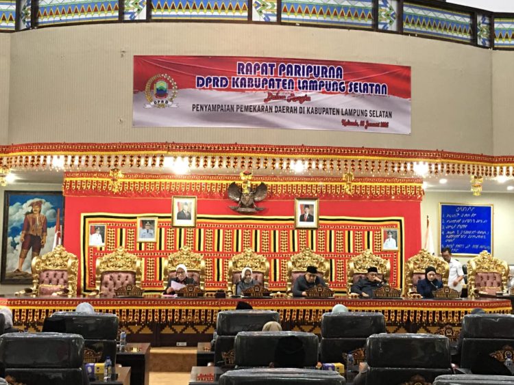 DPRD Lampung Selatan Gelar Rapat Paripurna Bahas Pemekaran Kabupaten Bandar Negara