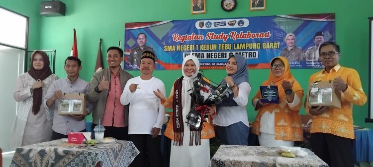 SMA Negeri 1 Kebuntebu Lampung Barat Kunjungi SMA Negeri 6 Metro untuk Studi Kolaborasi