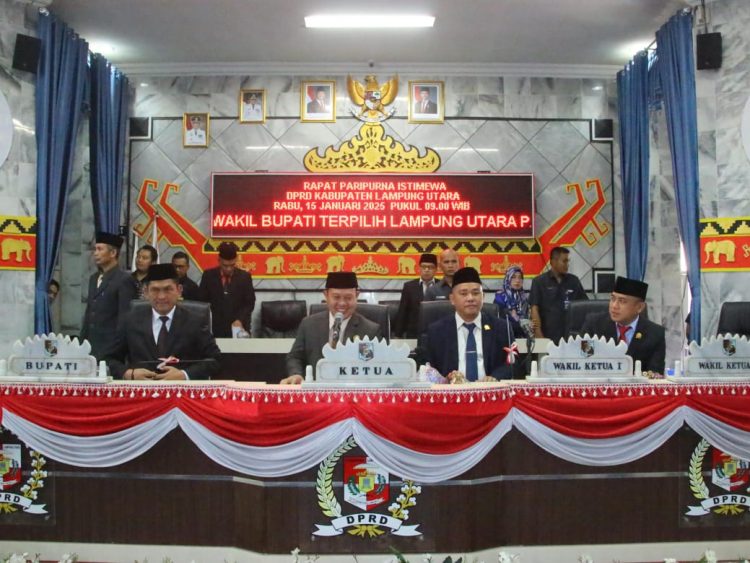 Rapat Paripurna Istimewa DPRD Lampung Utara: Penetapan Hamartoni Ahadis dan Romli Sebagai Bupati dan Wakil Bupati Terpilih