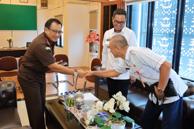 Kerja Sama Dinas Kominfo Lampung Utara dengan Kejaksaan Negeri untuk Penanganan Masalah Hukum