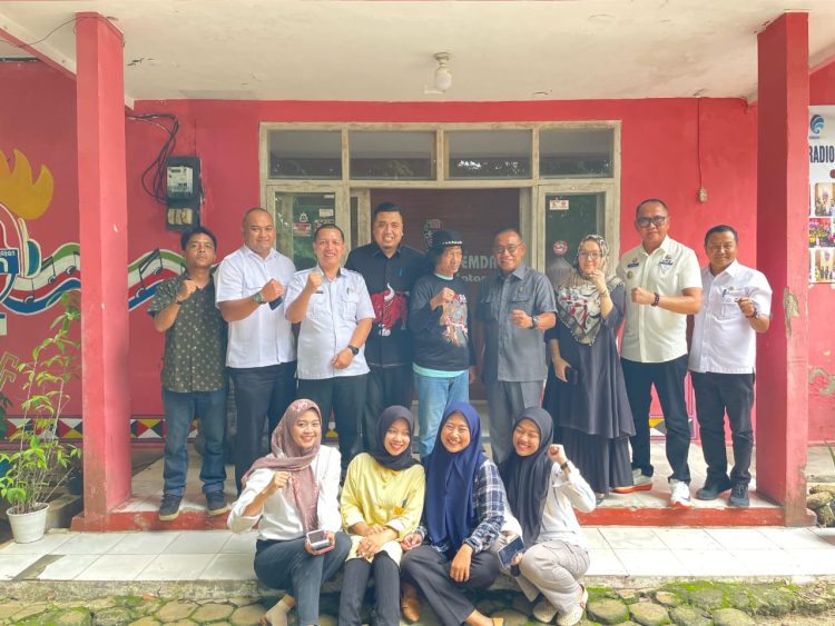 Pimpinan DPRD Lampung Selatan Kunjungi Radio DBFM, Apresiasi dan Soroti Kondisi Sarana Prasarana
