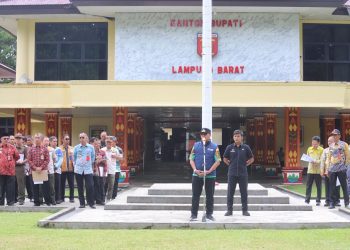Pj Bupati Lampung Barat Gelar Pengecekan Berkala Kendaraan Dinas