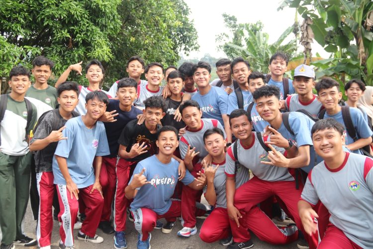 Jalan Sehat SMA Negeri 1 Padang Cermin, Ciptakan Generasi Sehat dan Berkarakter