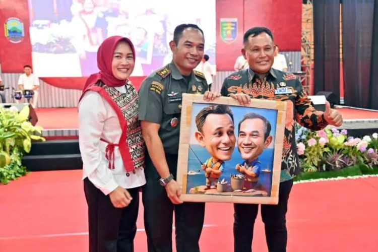 Purna Tugas, Nanang Ermanto dan Pandu Kesuma Dewangsa Dilepas dengan Penuh Haru