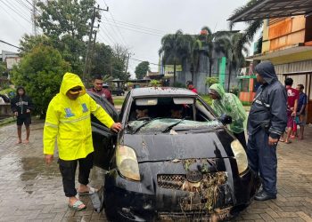 Mobil Hanyut di Bandar Lampung, Satu Orang Tewas Terjebak dalam Arus Deras