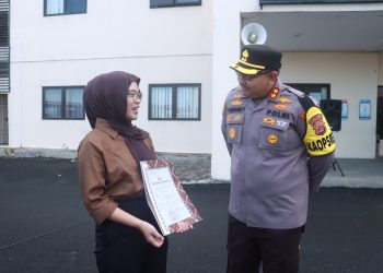 Mahasiswi Berani Gagalkan Perampokan, Diganjar Penghargaan dari Kapolres