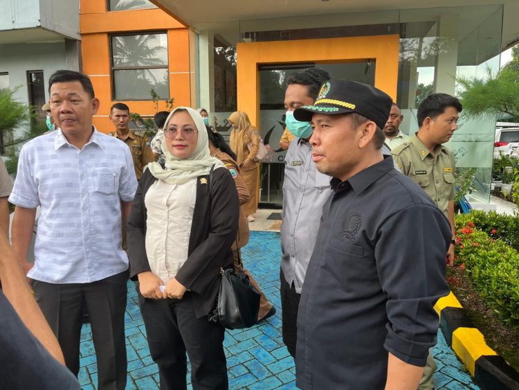DPRD Lampung Selatan Tinjau Dugaan Pencemaran Sungai oleh PT. Ciomas Adisatwa, Pastikan Limbah Sesuai Standar