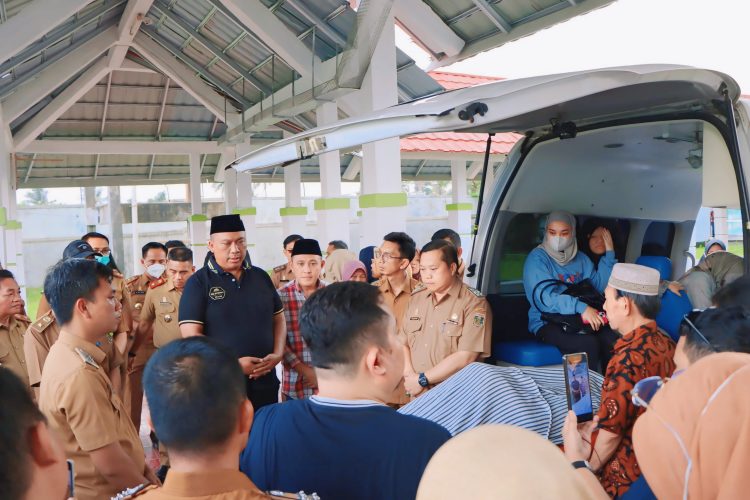 Wakil Bupati Lampung Tengah Antar Jenazah Pj. Sekda Kusuma Riyadi ke Peristirahatan Terakhir