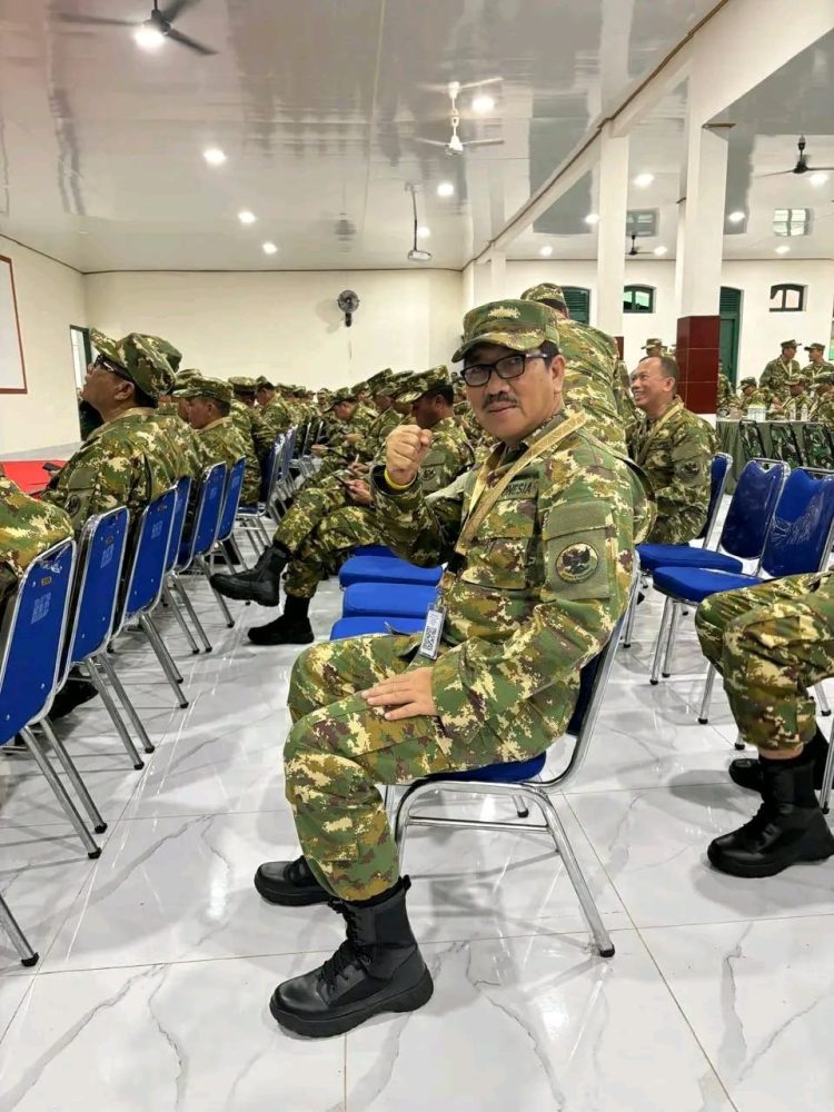 Bupati Lampung Utara Hamartoni Ahadis Mulai Jalani Retret di Akmil Magelang