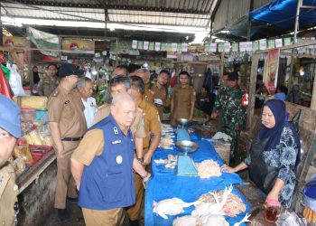 Tim Monitoring Cek Harga Kebutuhan Pokok Jelang Ramadan dan Idulfitri