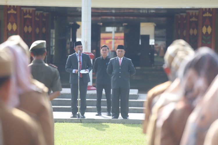 Parosil Mabsus Pimpin Apel Perdana, Tekankan Disiplin dan Peningkatan Layanan Publik