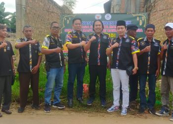 LSM GMBI Kota Bandar Lampung Berbagi Nasi Kotak untuk Warga Terdampak Banjir