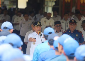 Bupati Lampung Barat: Petugas Damkar Harus Siaga dan Profesional