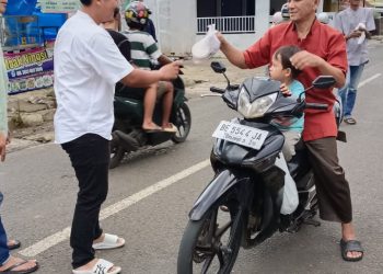 PWI Lampura Berbagi 1.000 Takjil & Nyeruit Bareng, Wujud Kepedulian di Bulan Ramadan