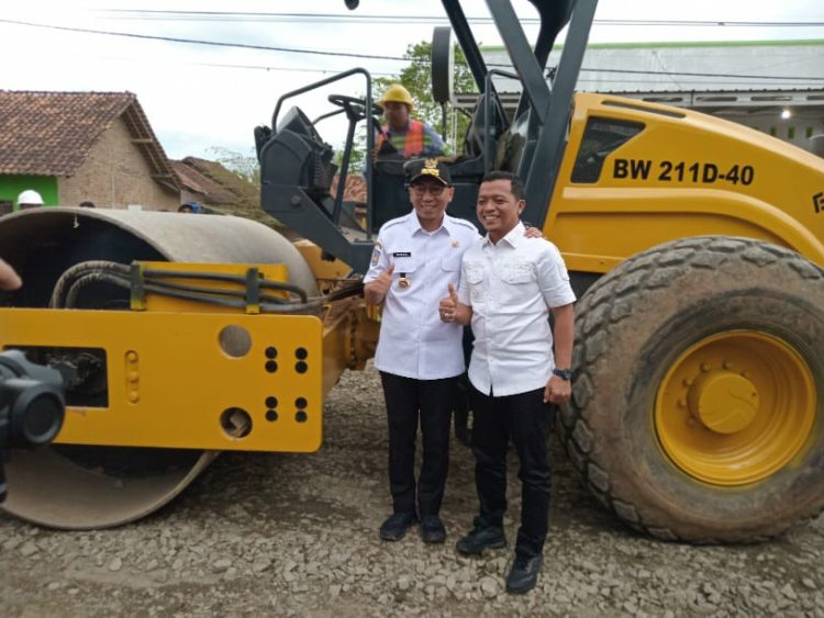 Gubernur Lampung Resmikan Pembangunan Jalan Pringsewu-Kalirejo, Dorong Pertumbuhan Ekonomi