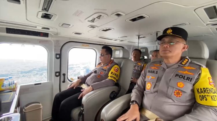 Kapolri Pantau Jalur Mudik dari Udara, Pastikan Kelancaran Arus Lalu Lintas