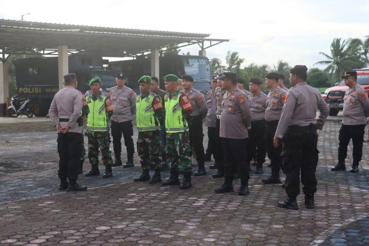 Patroli Gabungan TNI-Polri Lampung Selatan Jaga Ketertiban Malam Takbiran