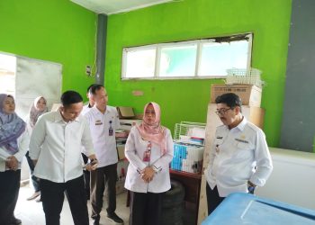 Bupati Lampung Utara Lakukan Sidak ke Dinas Kesehatan untuk Wujudkan Program Kesehatan Gratis