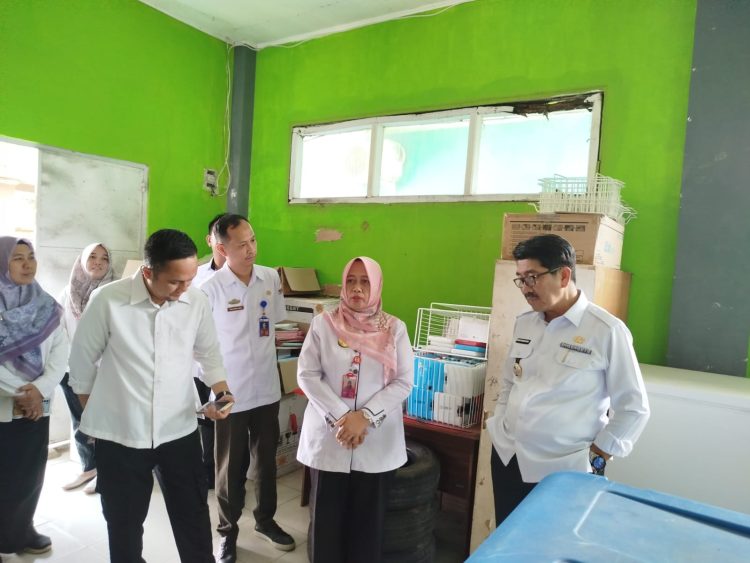 Bupati Lampung Utara Lakukan Sidak ke Dinas Kesehatan untuk Wujudkan Program Kesehatan Gratis