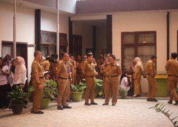 Wabup Mad Hasnurin Gelar Sidak, Tertibkan Disiplin ASN dan Honorer di Lampung Barat