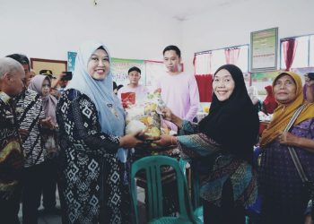 Wabup Pringsewu Resmikan Gerakan Pangan Murah Bersubsidi di Pagelaran